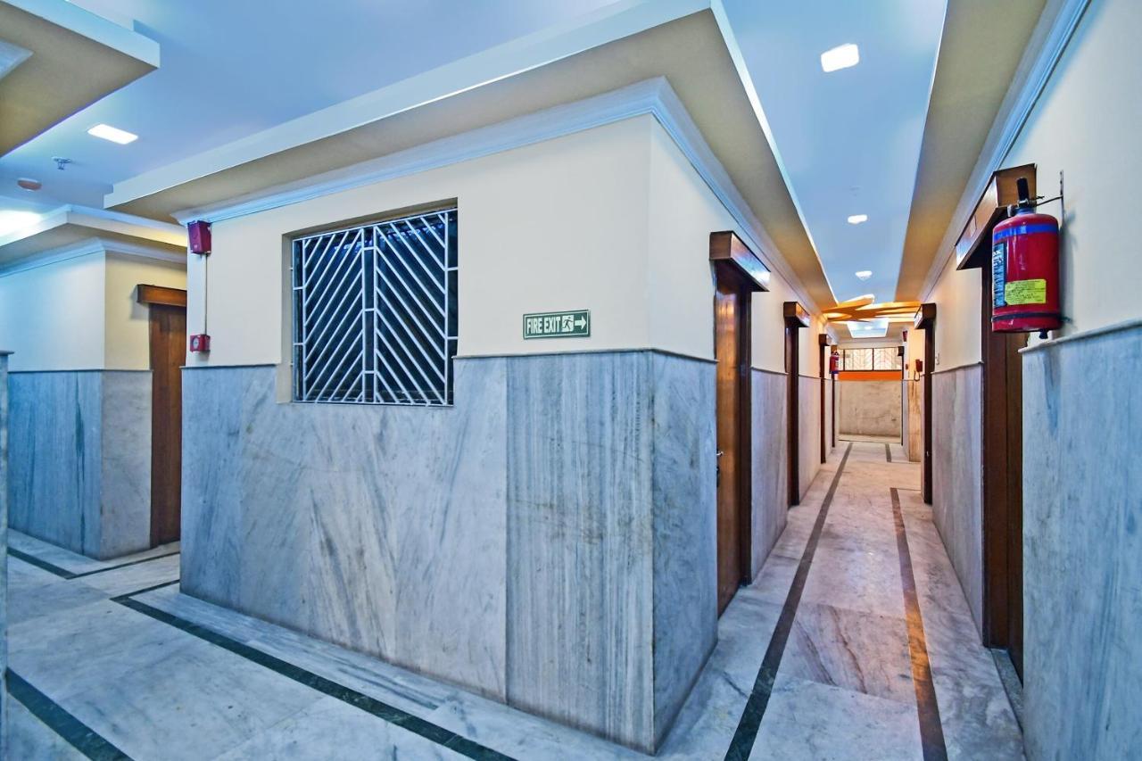 Hotel Oyo 85829 Max International Kalkata Exteriér fotografie
